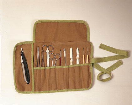 DISSECTING SET 11 PIECE ST./STEEL IN CANVAS ROLL WALLET