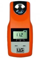 REFRACTOMETER PORTABLE uniREFRACTO 5 pro 0-95% BRIX 1.33-1.54 R.I.