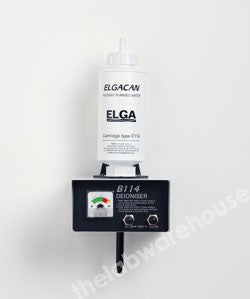 DEIONISER ELGASTAT B114 WITH FOUR C114 CARTRIDGES NO BATTERY