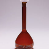 VOLUMETRIC FLASK PYREX AMBER CL.A W/C PE STPR 10/19 5ML