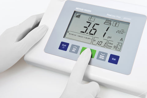 BENCH pH METER METTLER FIVEEASY F20-METER ONLY 100-240V